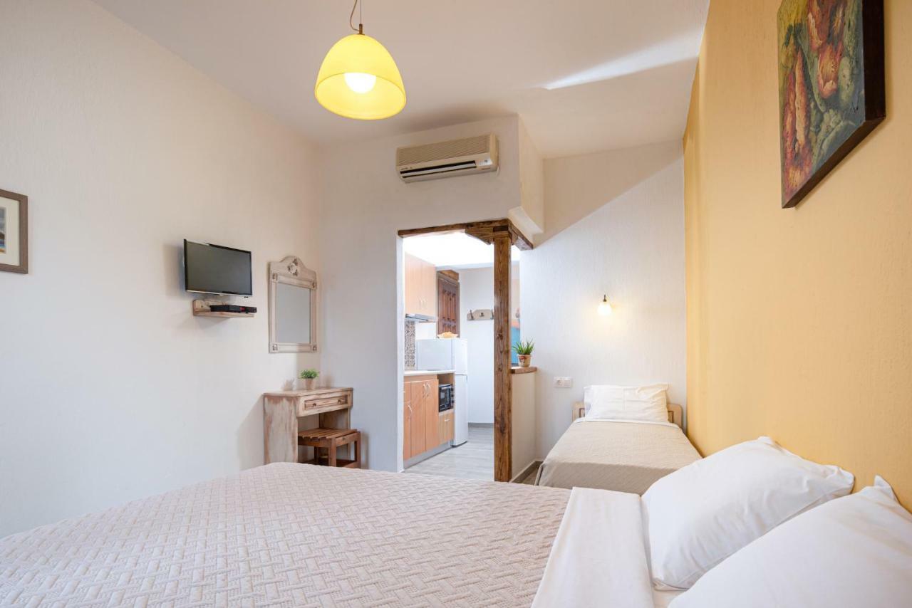 Akti House Psarogiannis Apartments & Studios Vourvourou Exterior photo
